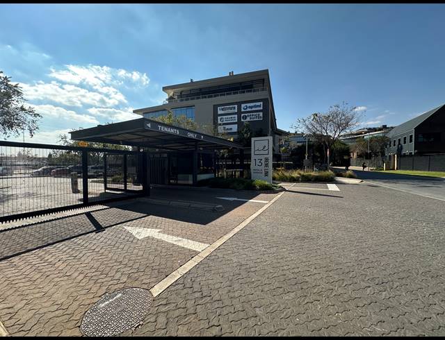 167M² OFFICE TO LET IN DORINGKLOOF